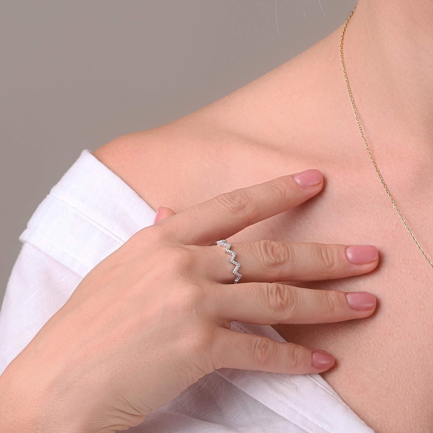 Elegant Ring in Rose Gold Highs & Lows