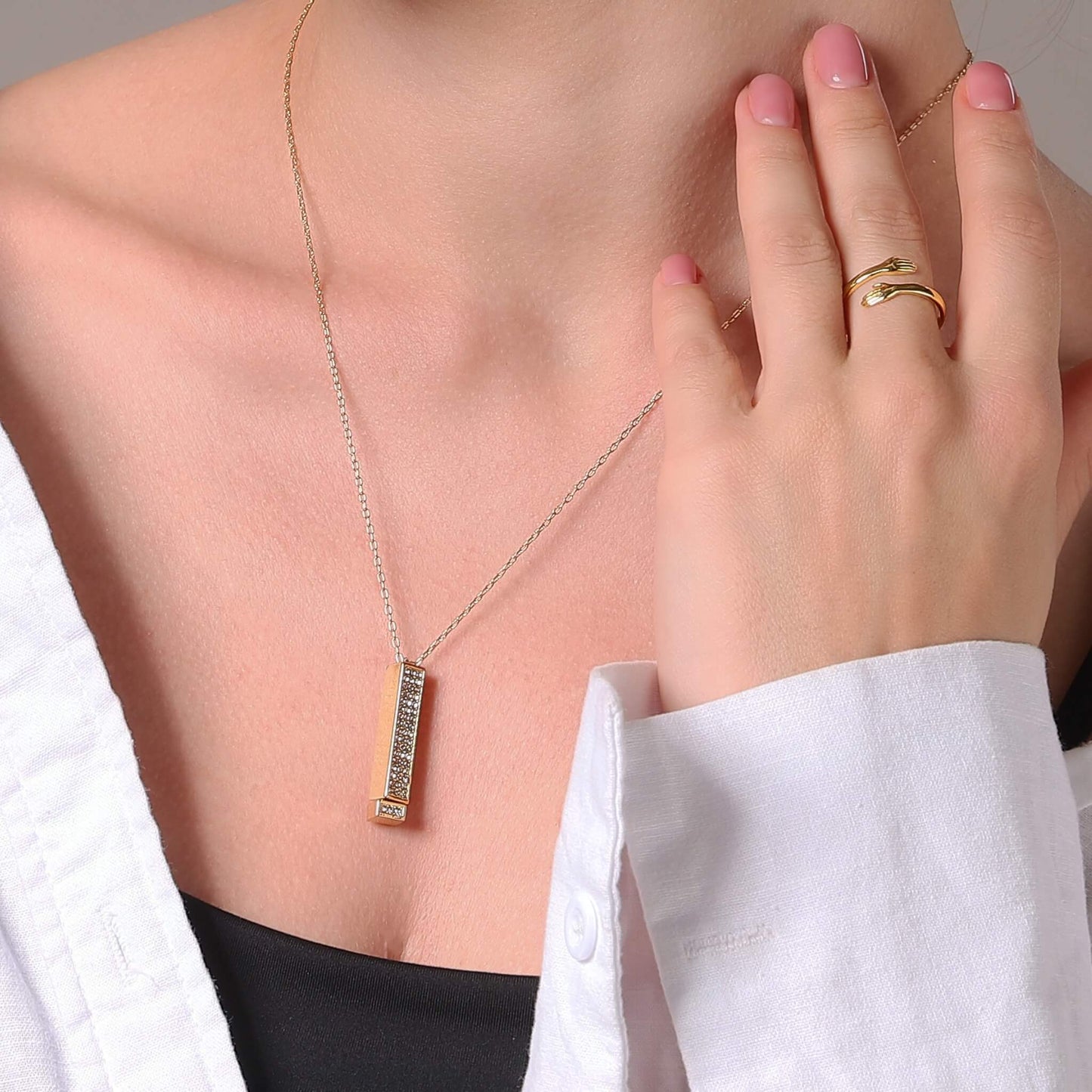 Rose Gold Necklace "I Love You" - An Eternal Jewelry