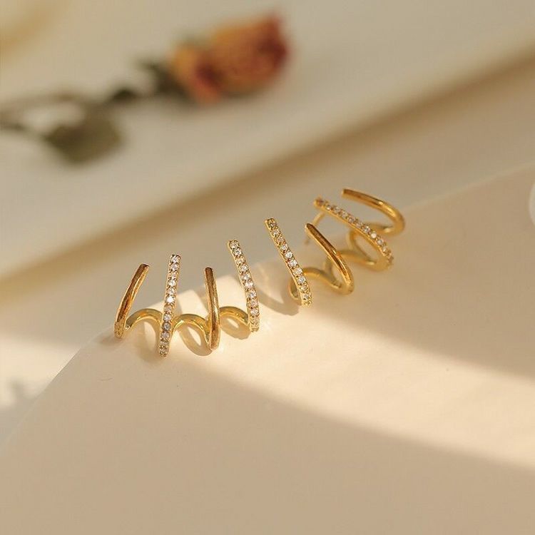 Earrings - "Claw"
