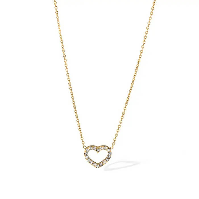 Charming Heart-Shaped Pendant Necklace