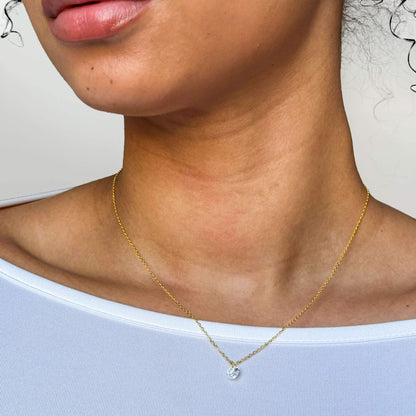 Elegant Crystal Pendant Necklace