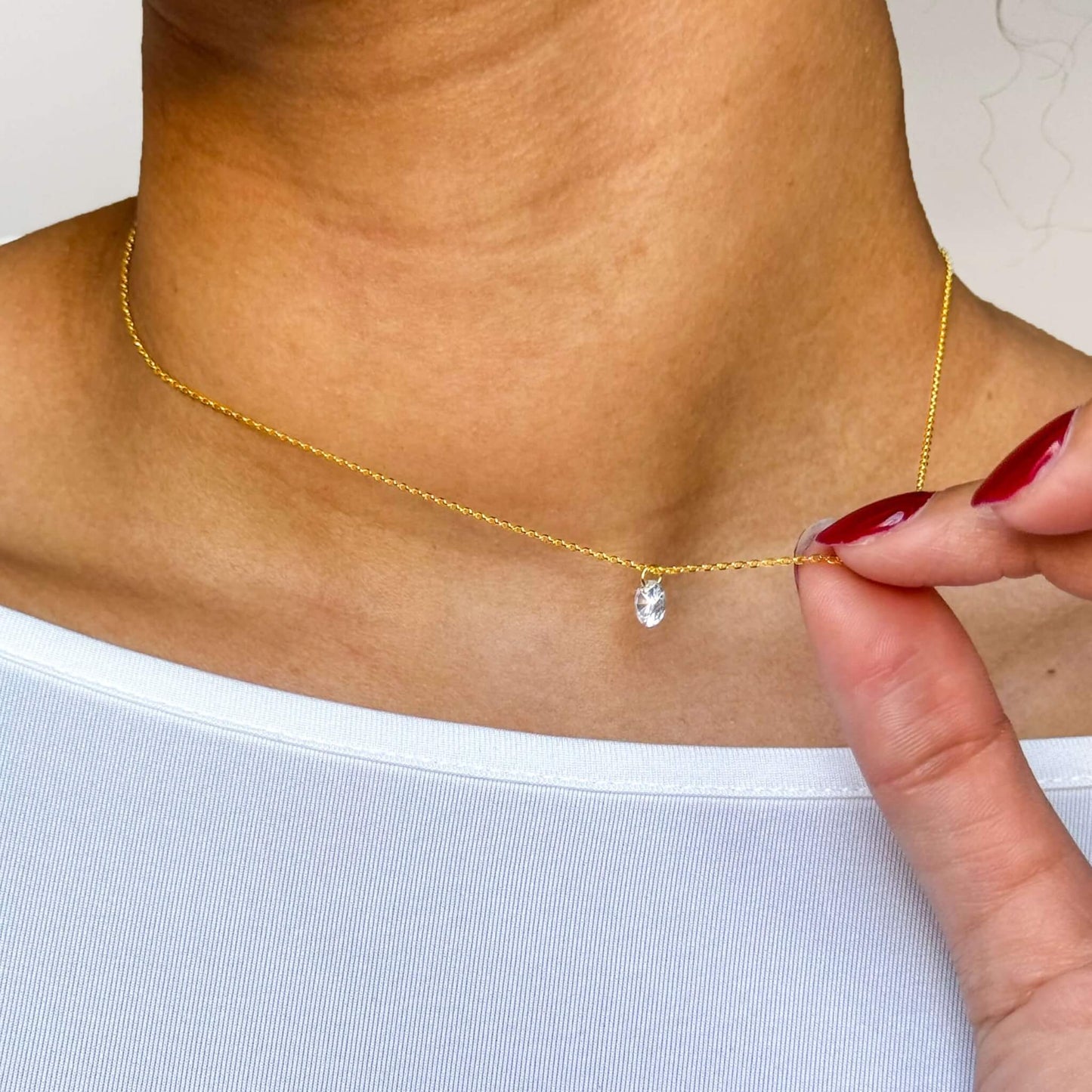 Elegant Crystal Pendant Necklace