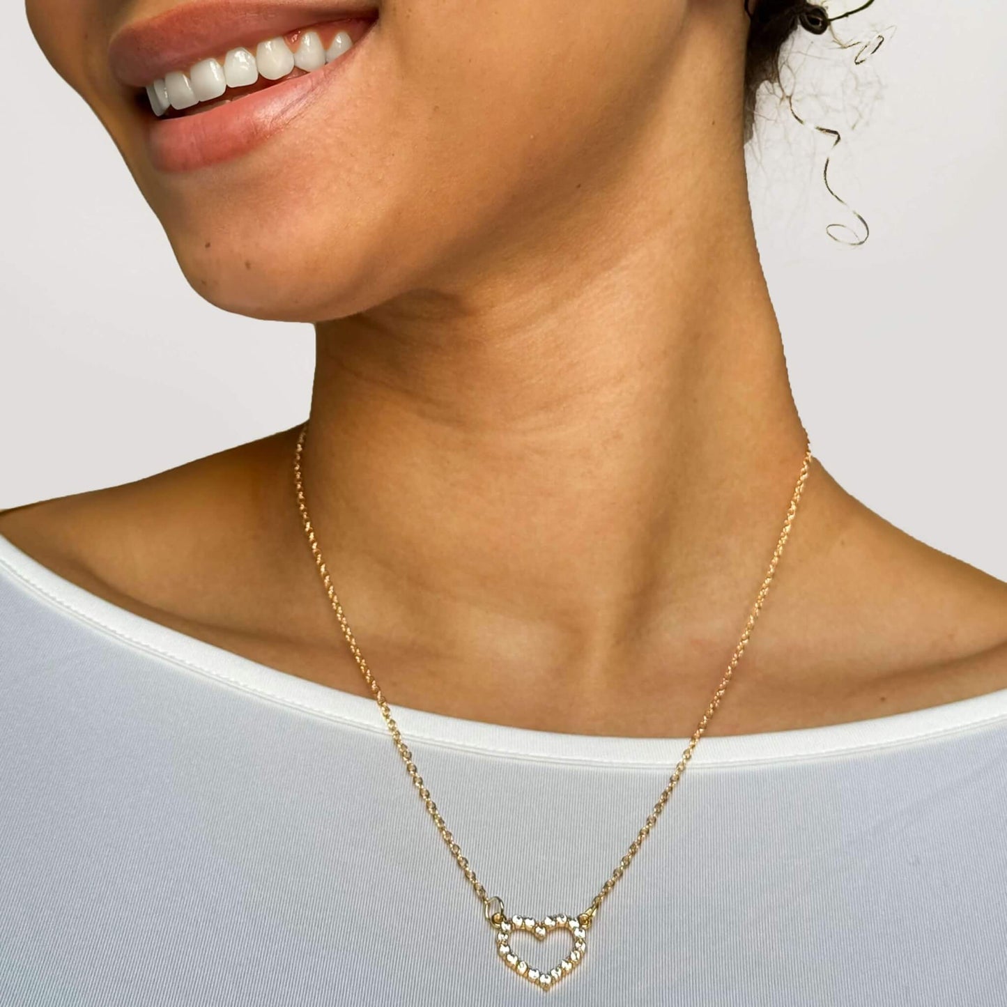 Charming Heart-Shaped Pendant Necklace