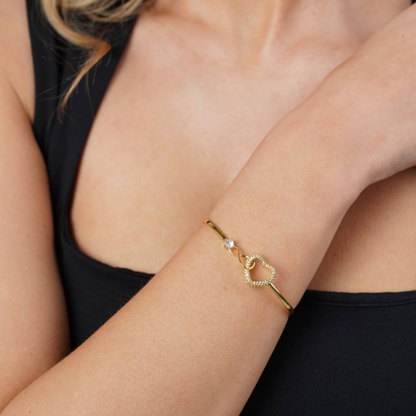 Timeless infinite love bracelet