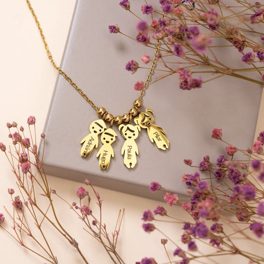Personalized Necklace - "Family" ES