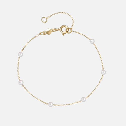 Elegant six-bead bracelets for a timeless style